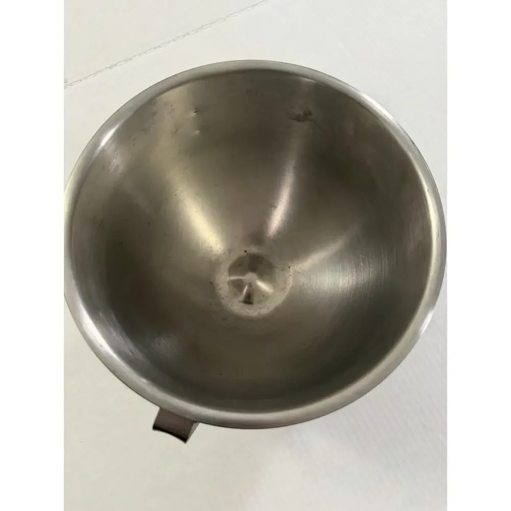Lot Of 4 Unbranded 5 Quart Stainless Kitchen Aid Style Mixing Bowls
